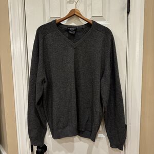 NWOT Clan Douglas Sweater Mens Large Gray Cashmere Wool V-Neck Pullover Scotland
